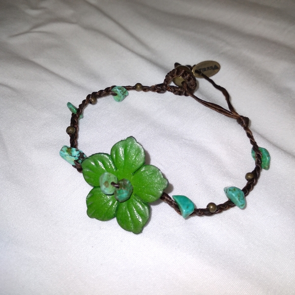 Fashion Jewelry Jewelry - Leather flower bracelet